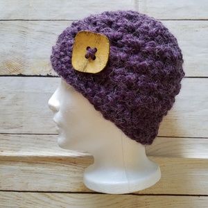 NWOT handmade chunky beanie.